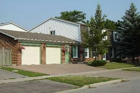 43 Wakefield Cres #B2