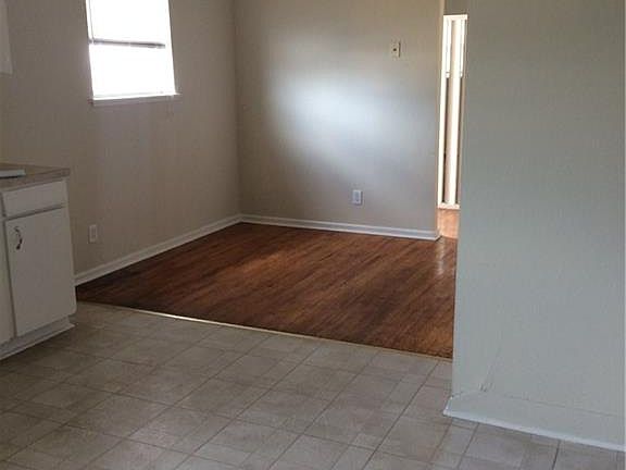 5th image of 3641 N 10th St