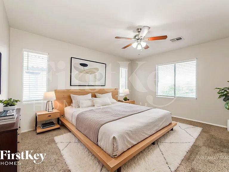 10828 Avenzano St — Photo 10
