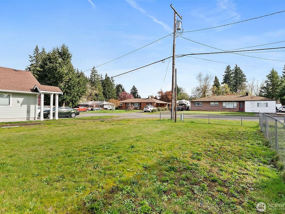 2nd image of 4812 15th Avenue SE