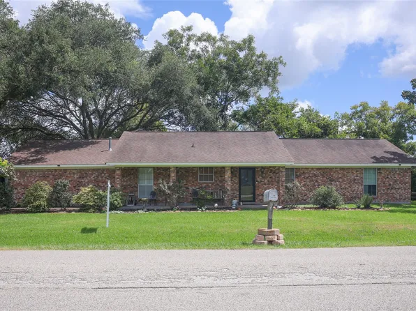 318 Peach Point, Freeport, TX 77541