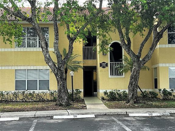 2nd image of 12620 Vista Isles Dr APT 1013