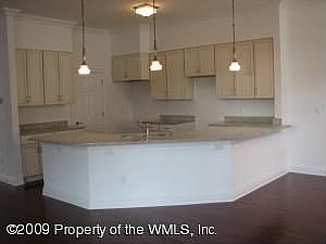 1st image of 1453 Manor Blvd