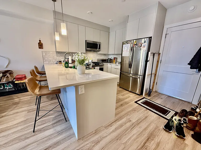 458 Washington St #308 — Photo 7