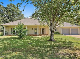 332 Hanley Cir, Brandon, MS 39047