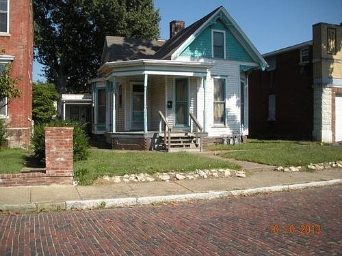 1st image of 118 E Powell Ave