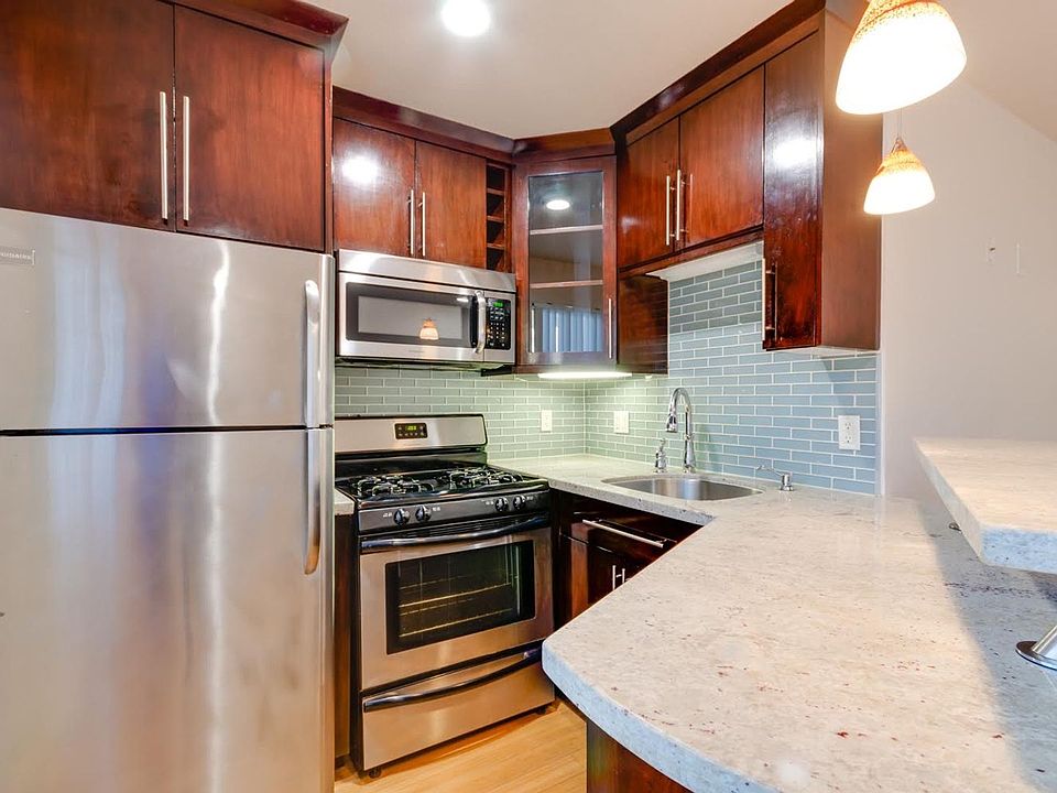 1st image of 1830 Upas St #129