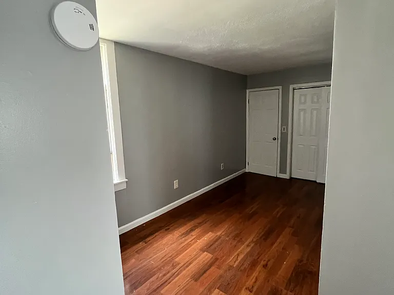 414 W Court St #2 — Photo 9