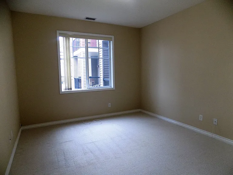 2503 Hanna Cres NW #231 — Photo 11