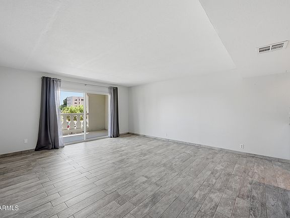 4th image of 7940 E CAMELBACK Road #210