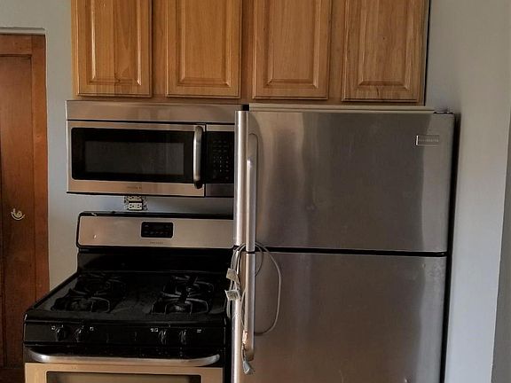 2nd image of 3806 N Albany Ave