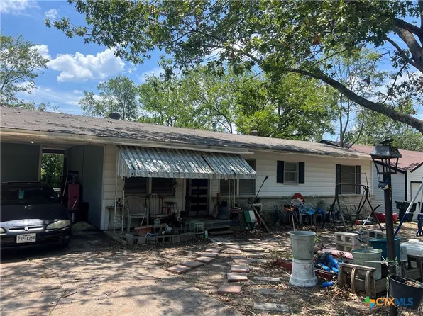 1207 N 12th St, Temple, TX 76501