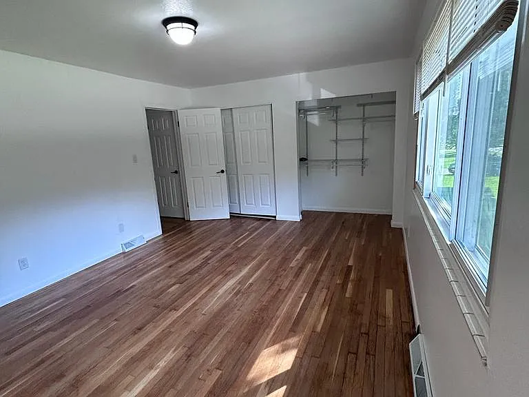 Bedroom #1