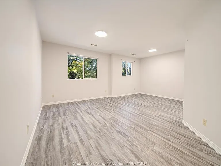1970 Daytona Ave #2 — Photo 6