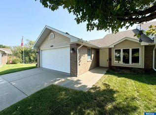 8228 A St, Lincoln, NE 68510