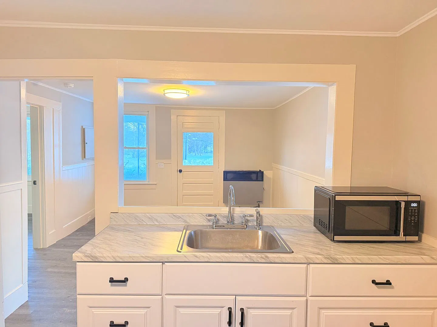 Pet-friendly Apartments for Rent in Hartford, VT! — Photo 2