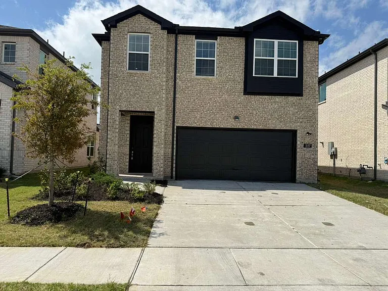517 Lana Dr — Photo 8