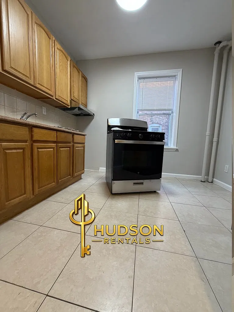 1 bed, 650 sqft, $1,895 — Photo 1