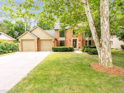 16070 Timberview Dr, Clinton Township, MI, 48036