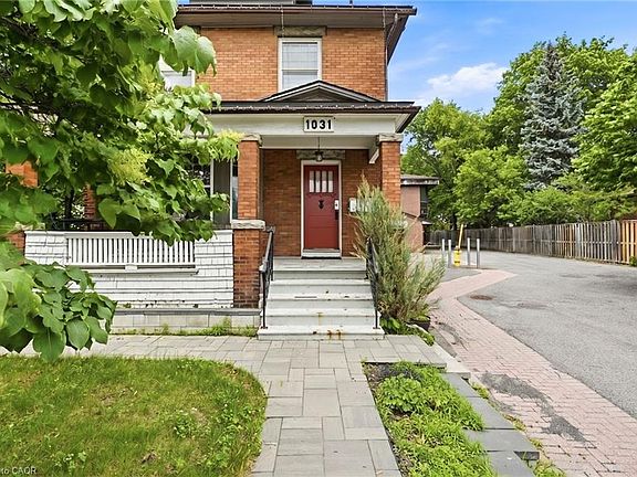 2nd image of 1031 Carling Ave