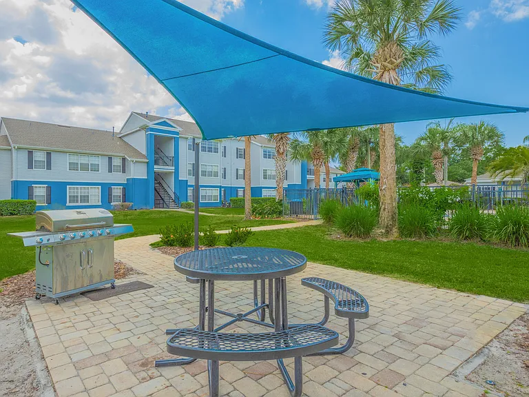 The Grove at Southshore — Photo 10