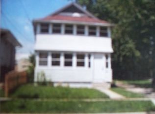 819 Oliver Ave, Aurora, IL 60506