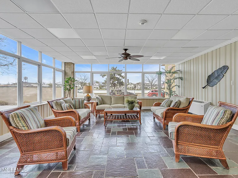 510 Deal Lake Dr #2H — Photo 24