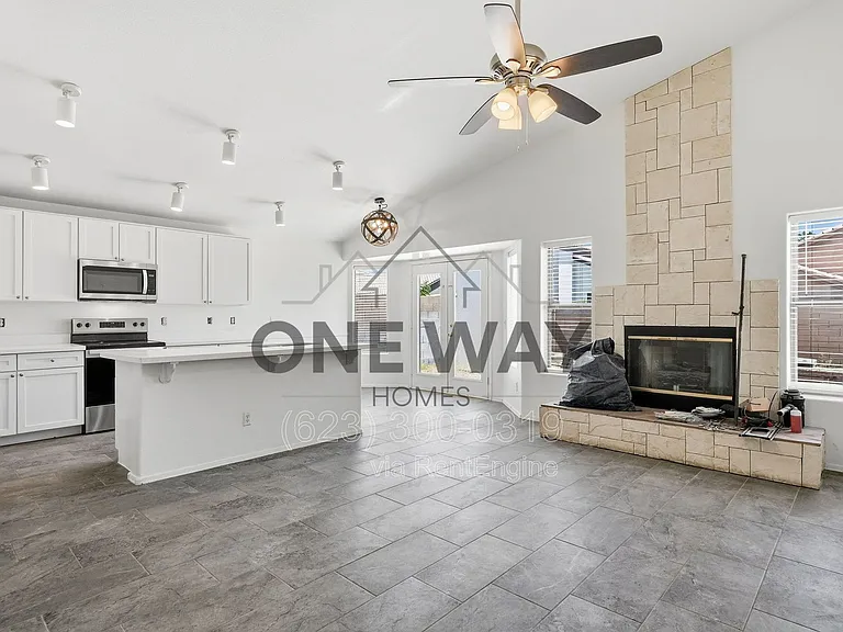 4622 E Summerhaven Dr — Photo 9