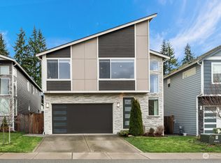 22013 86th Park W, Edmonds, WA 98026