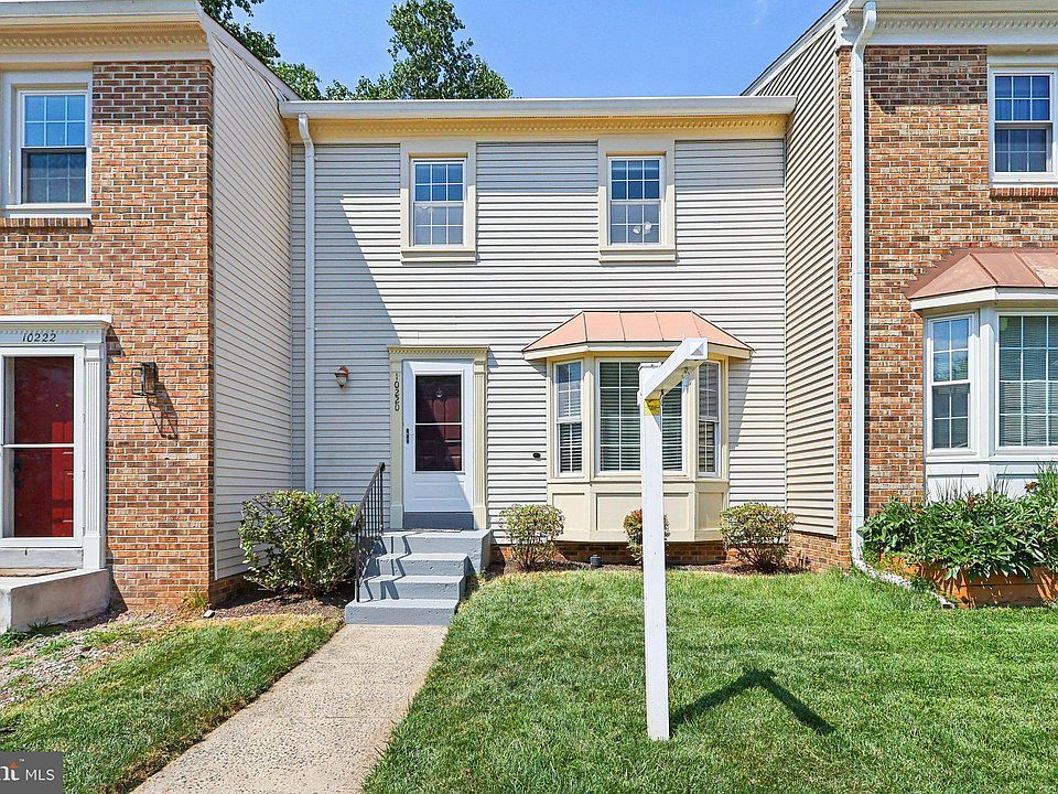 1st image of 10220 Heron Pond Ter
