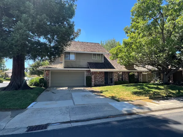 2 Mark River Ct, Sacramento, CA 95831
