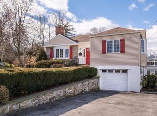 315 Claflin Ave, Mamaroneck, NY 10543