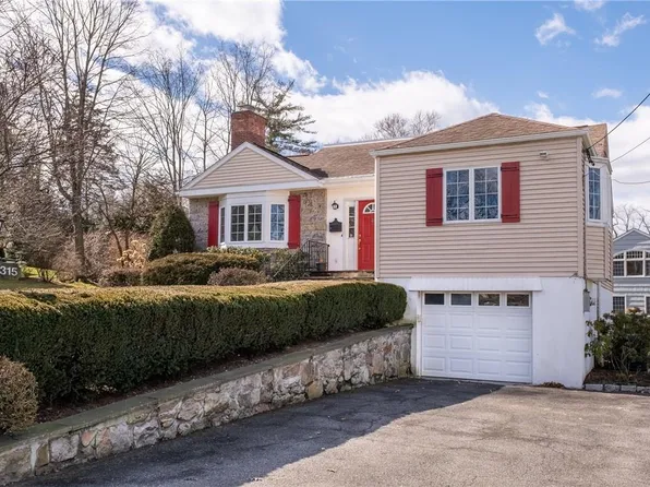 315 Claflin Avenue, Mamaroneck, NY 10543