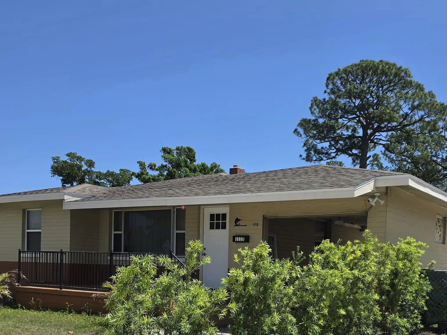 1113 W Intl Speedway Blvd — Photo 2