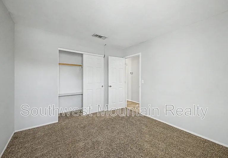 649 S Banning — Photo 21