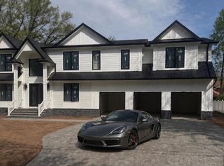 532 Hobart Rd, Paramus, NJ 07652
