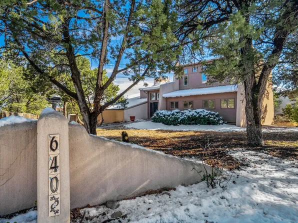 640 Navajo Rd, Los Alamos, NM 87544