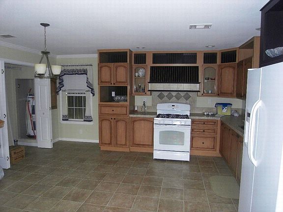 Model Photo Of Kitchen 2
