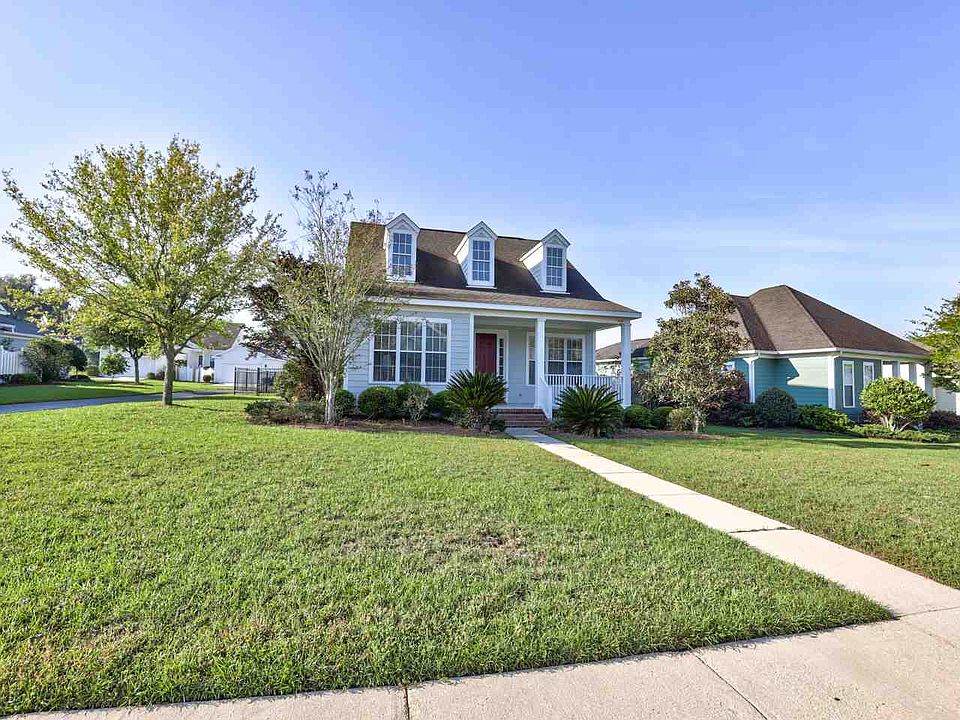 1st image of 3005 Dickinson Dr