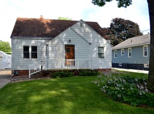 3015 50th St, Des Moines, IA 50310