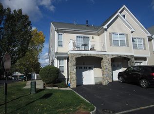 171 Terrace Ct, Pompton Lakes, NJ 07442