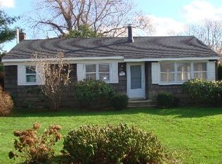 220 Town Line Rd, Sagaponack, NY 11963