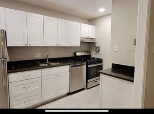 2908 Kings Chapel Rd #3/10, Falls Church, VA 22042