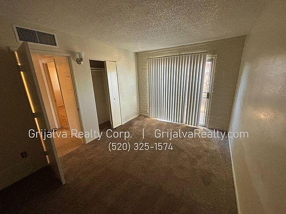 4th image of 2838 N Sparkman Blvd #B