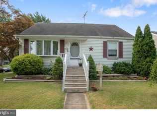 356 Shisler Cir, Runnemede, NJ 08078