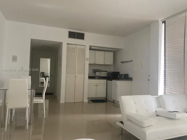 770 NE 69th St Unit 1E, Miami, FL 33138