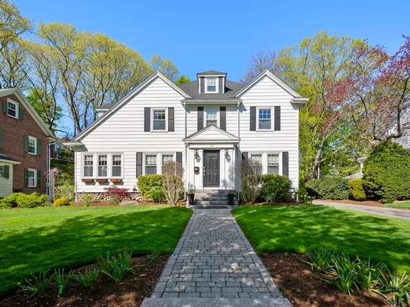 117 Coolidge Rd, Worcester, MA 01602