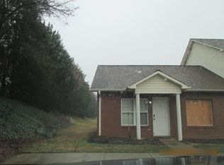 102 Brandywine Dr NE APT M1, Conover, NC 28613