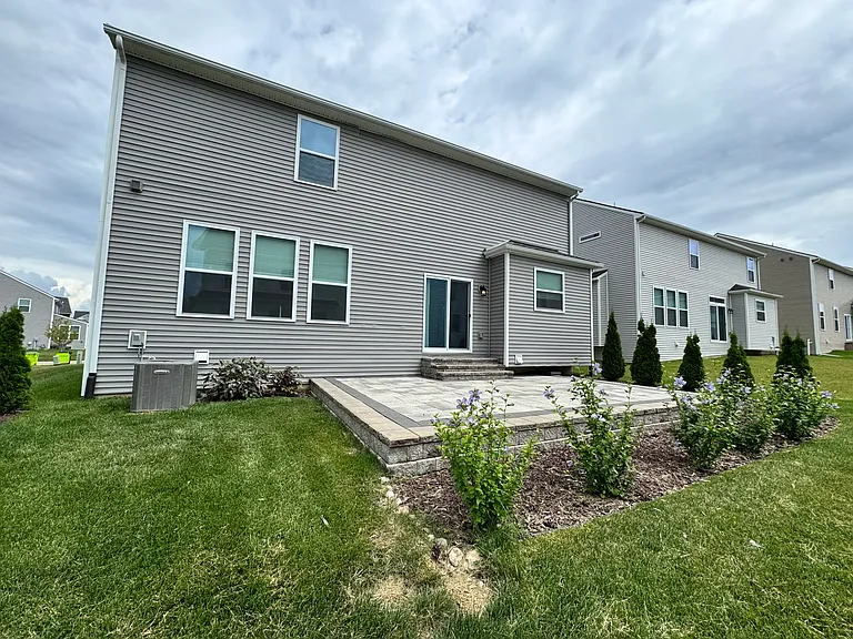 278 Springview St — Photo 41