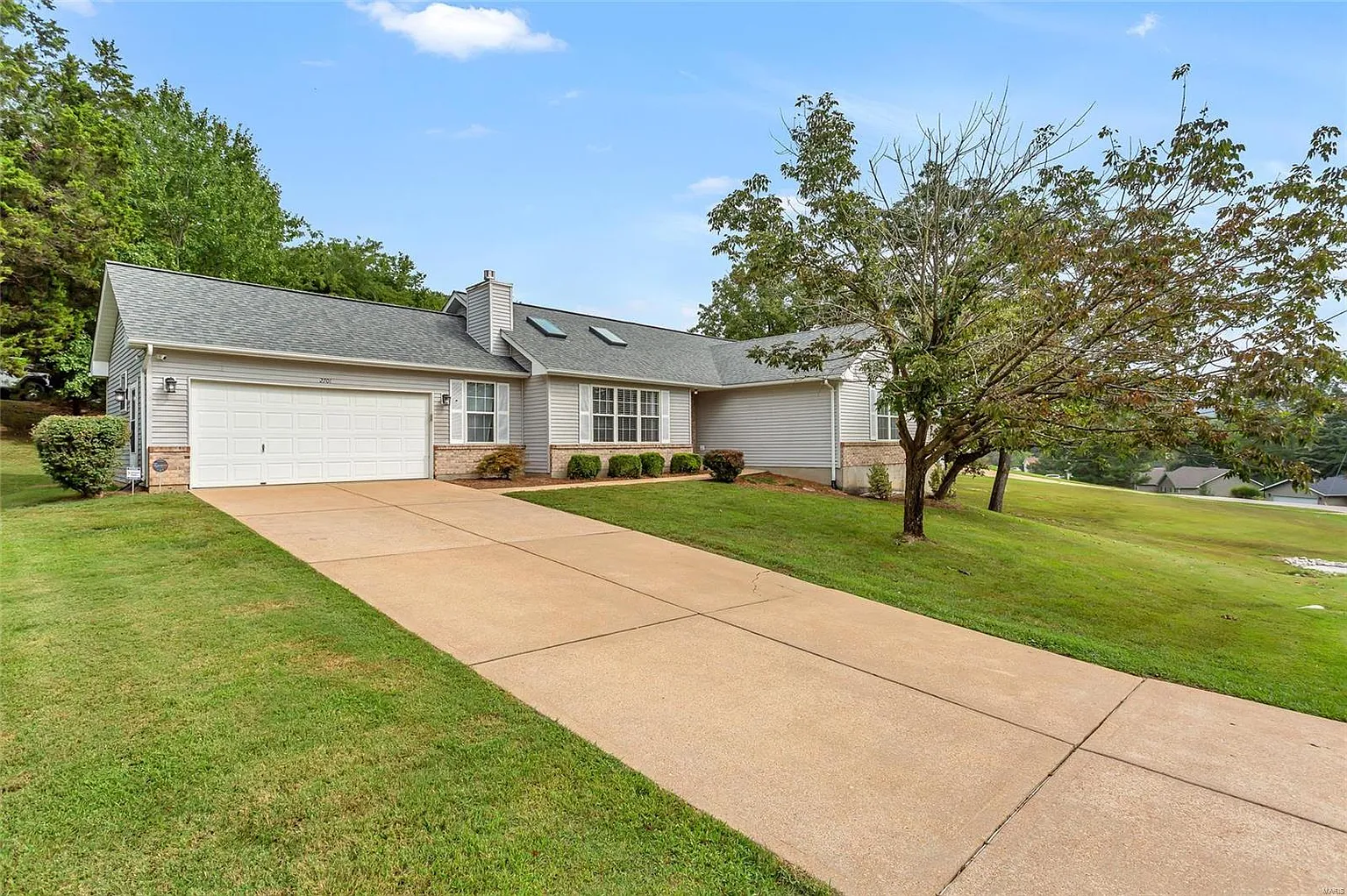 2701 Cattail Ln photo 1